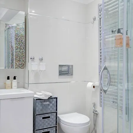 Lägenhet Friendly & Designed In The Golden Square *